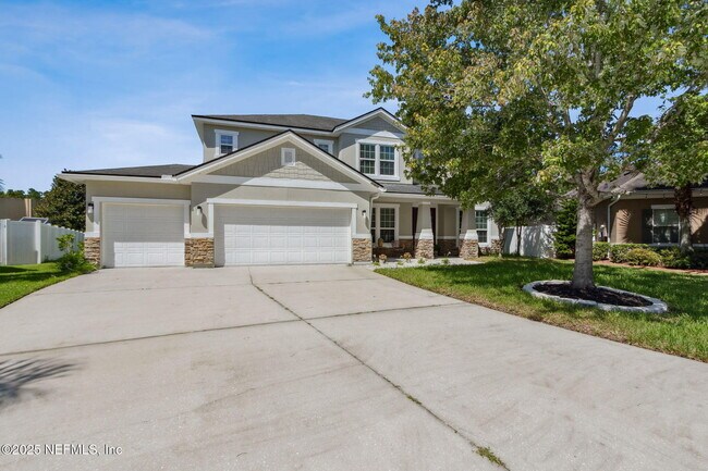 Building Photo - 11470 Glenlaurel Oaks Cir