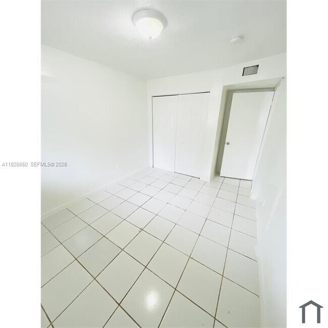 Building Photo - 13993 SW 280th Terrace