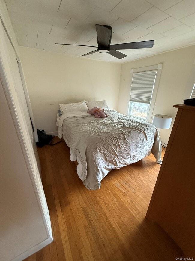 Building Photo - 22 W Church St