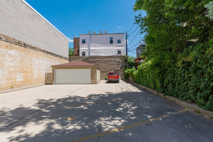 Building Photo - 1308 Sherman Ave