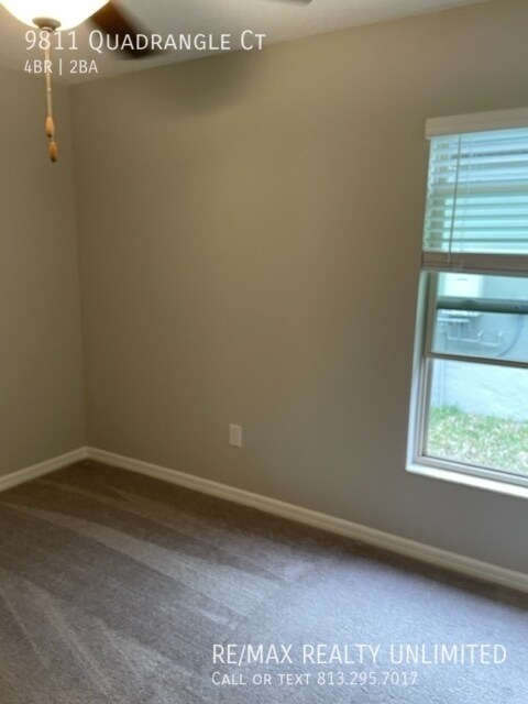 Building Photo - 9811 Quadrangle Ct