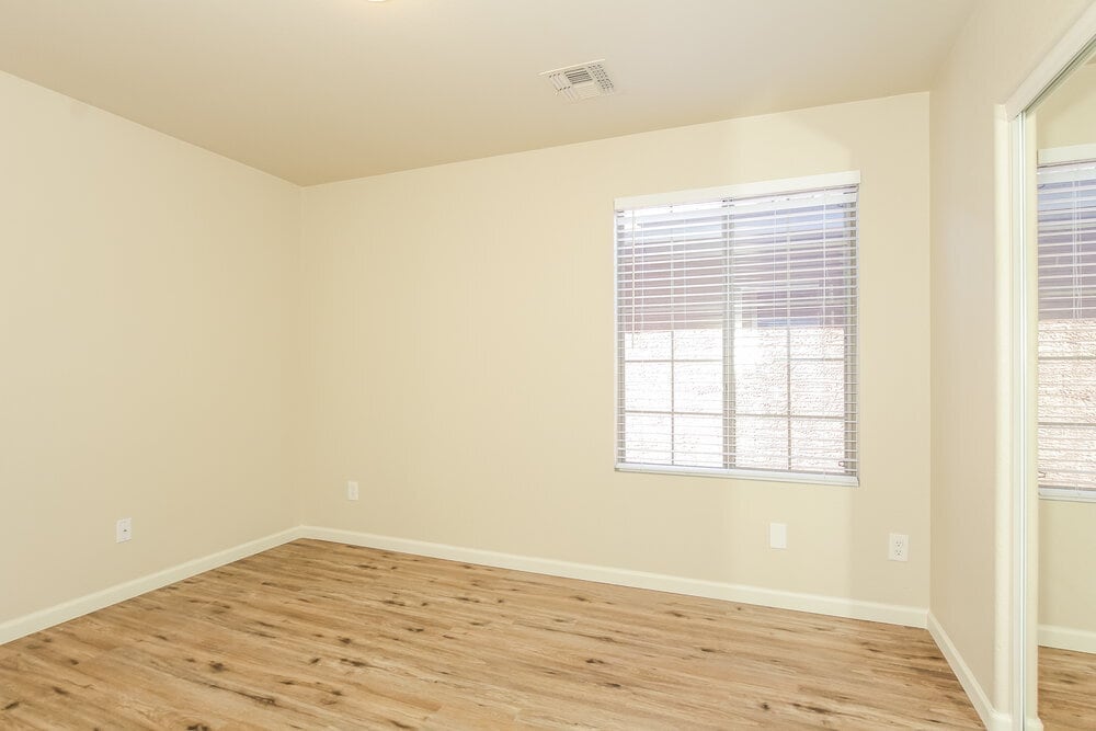 Building Photo - 4361 E Selena Dr