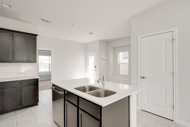 Building Photo - 9706 Whisper Willow Blvd