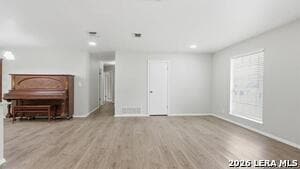 Building Photo - 7211 Glen Haven Dr
