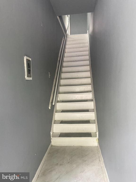 Building Photo - 4033 Garrett Rd