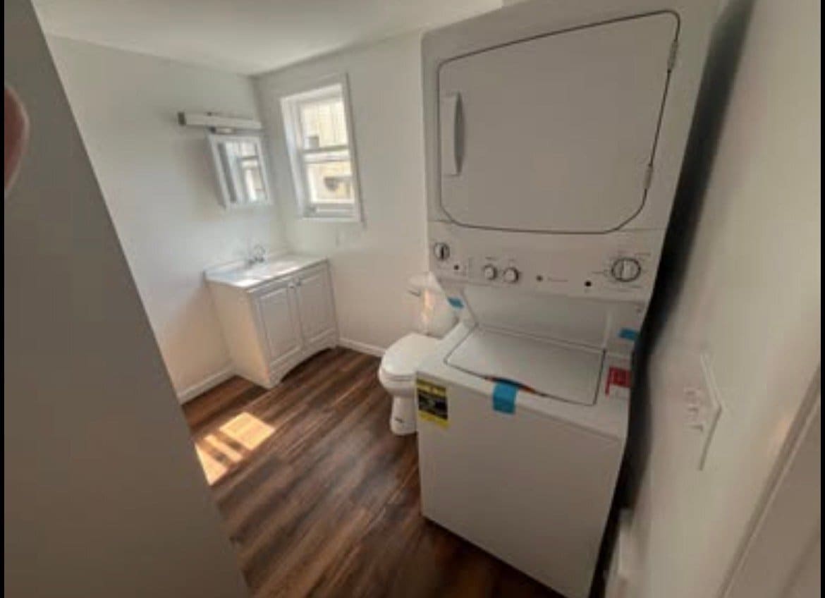 Building Photo - 1714 Union St