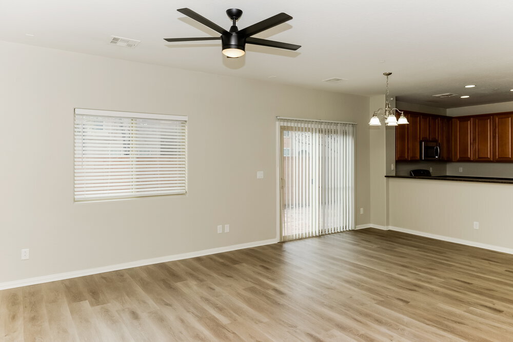 Building Photo - 9025 Refined Ct