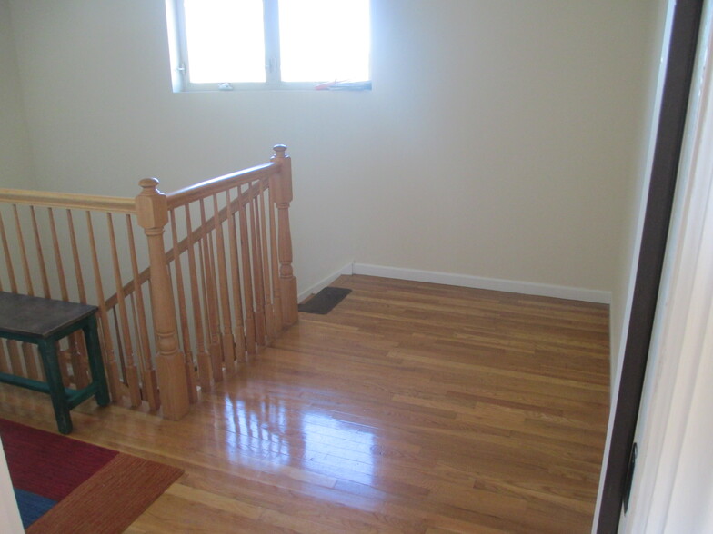 Hallway - 117 Elmora Ave
