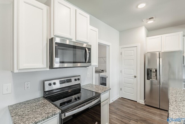 Building Photo - 6030 Barringer Ct