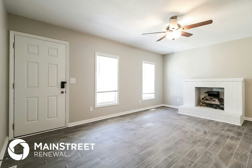 Building Photo - 127 Kinnis Creek Dr