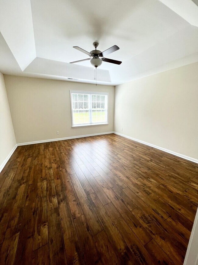 Building Photo - Beautiful home in Woodland Lakes! Extended...