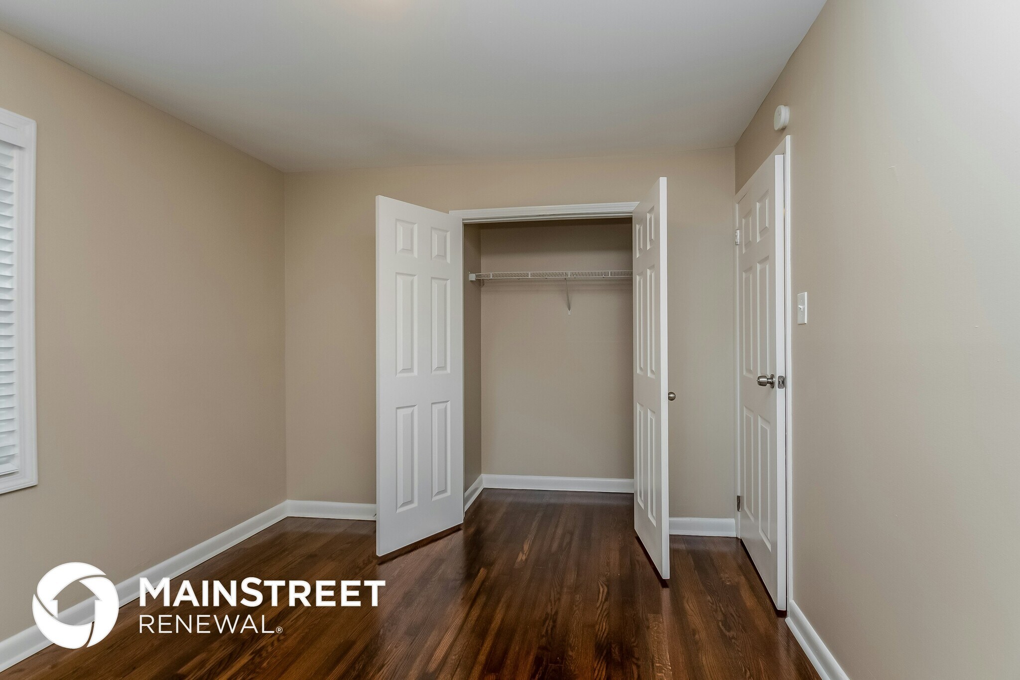 Building Photo - 742 King Rd