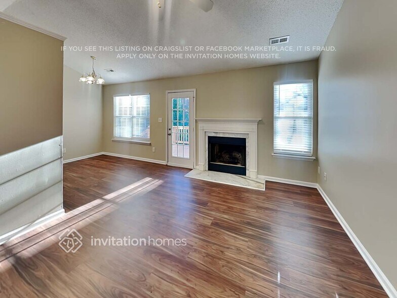 Building Photo - 4303 Lothar Ridge Ln