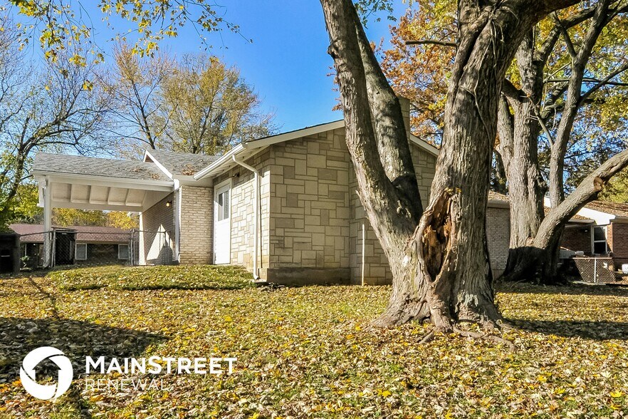 Building Photo - 2247 Foggy Bottom Dr