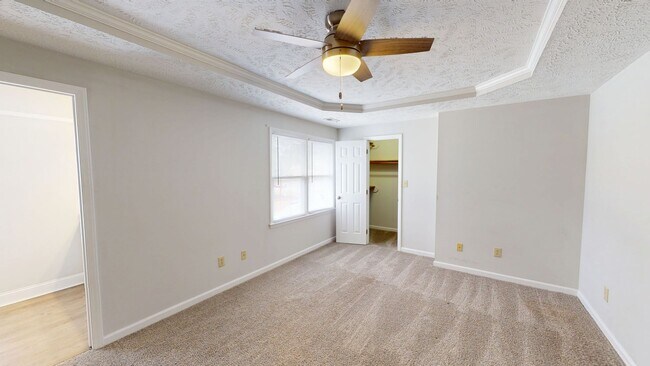 Building Photo - Updated 4 Bedroom w/ Privacy Fence in Jack Britt School District!