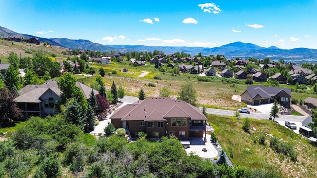 Building Photo - 3573 N Elkview Dr