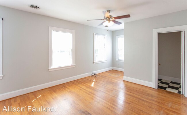Building Photo - 4 br, 3.5 bath House - 1303 E. Fifth St