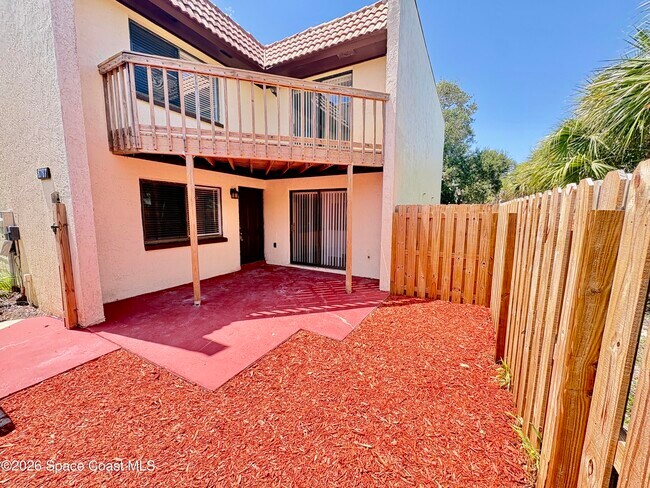 Building Photo - 8787 Live Oak Ct