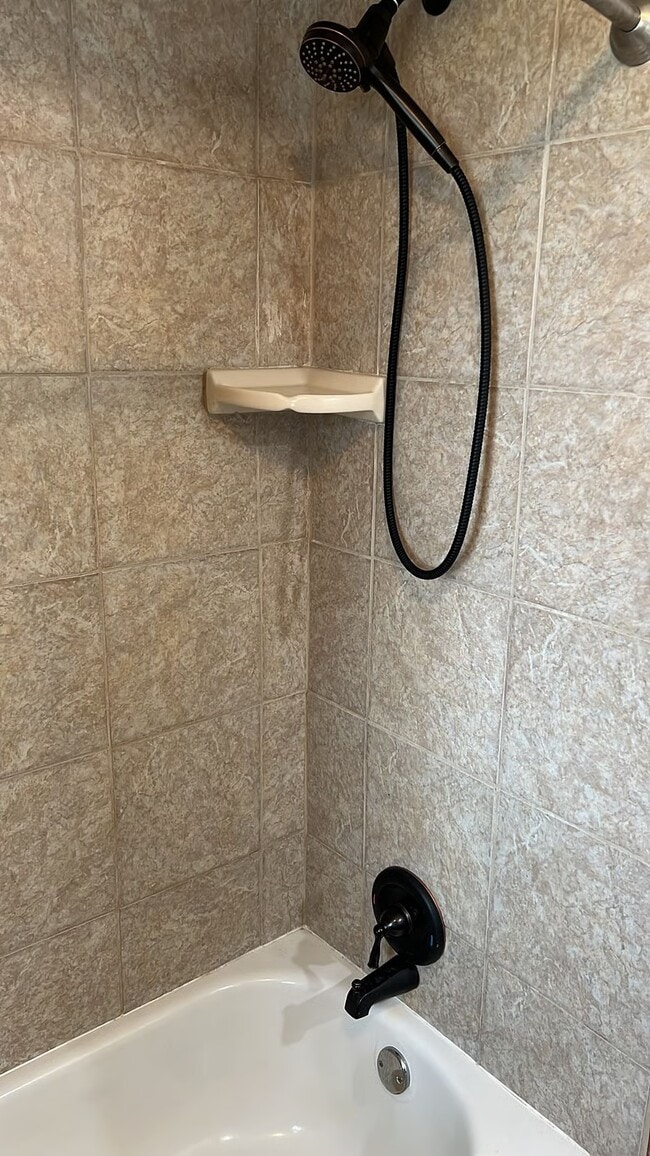 Building Photo - 15125 Washington Ave