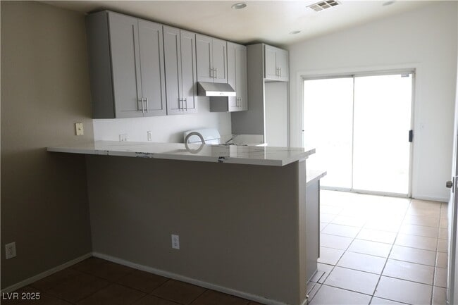 Building Photo - 4069 Vicenta Ct