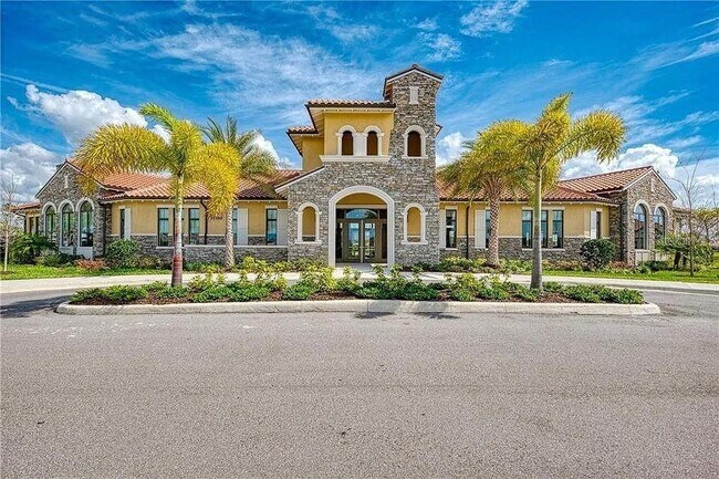 Building Photo - 20488 Bandera Pl