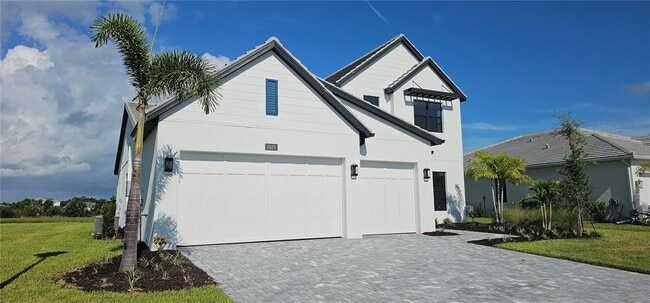 Building Photo - 2625 Waterfront Cir