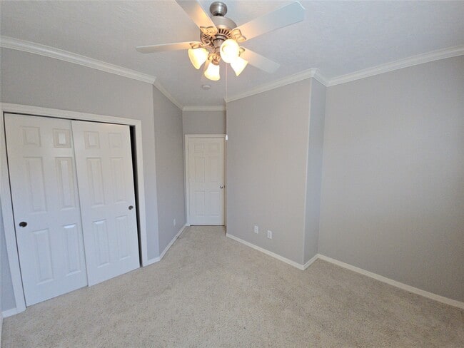 Building Photo - 1515 Olive Park