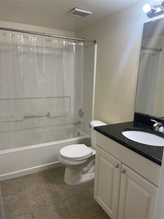 Building Photo - 2690 Coral Landings Blvd