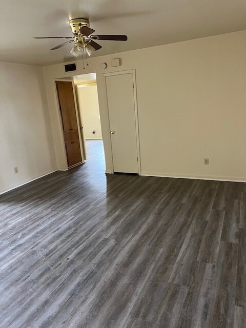 Interior Photo - 208 Veterans Ave