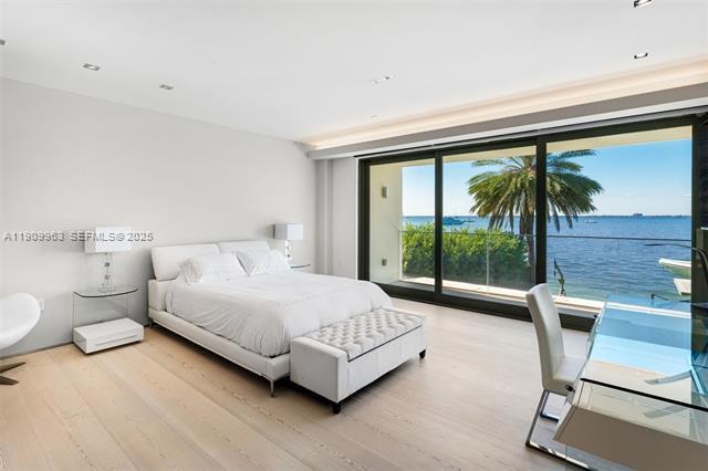 Building Photo - 360 Harbor Dr