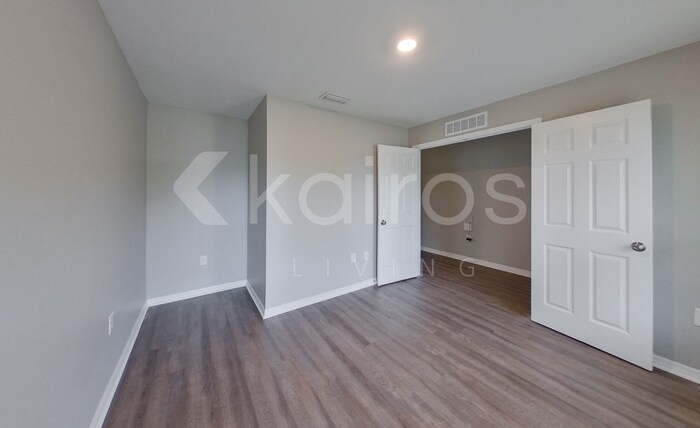 Building Photo - 8415 102nd Ave