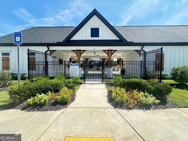 Building Photo - 62-62 Garrison Dr