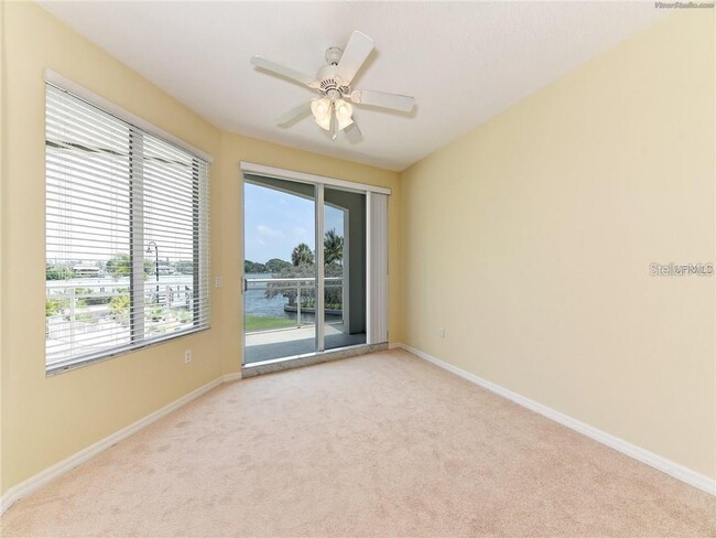 Building Photo - 516 S Tamiami Trl