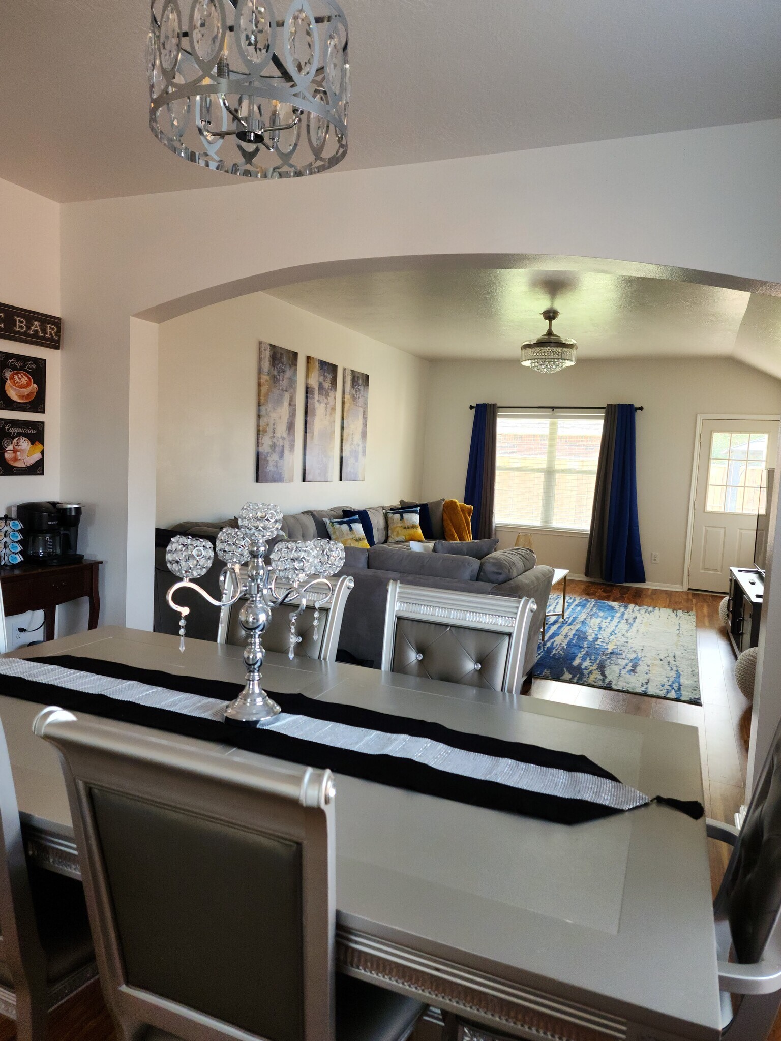 Dinning Area - 4710 Montclair Hill Ln