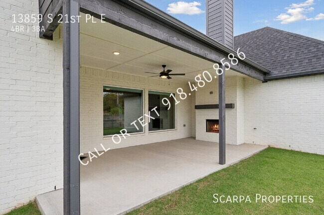 Building Photo - 13859 S 21st Pl E