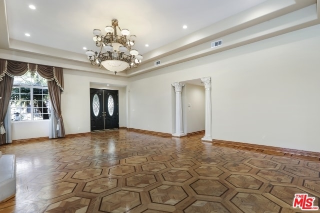 Building Photo - 4356 Kingswell Ave