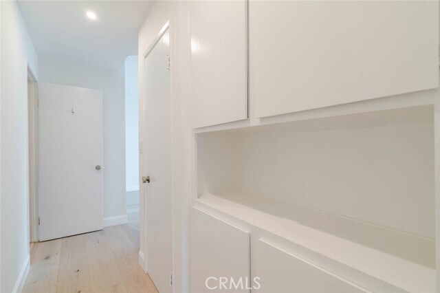 Building Photo - 1305 N Columbus Ave