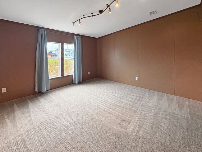 Building Photo - 7410 Palo Verde