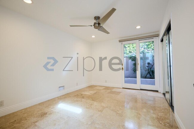 Building Photo - 227 Milford Dr