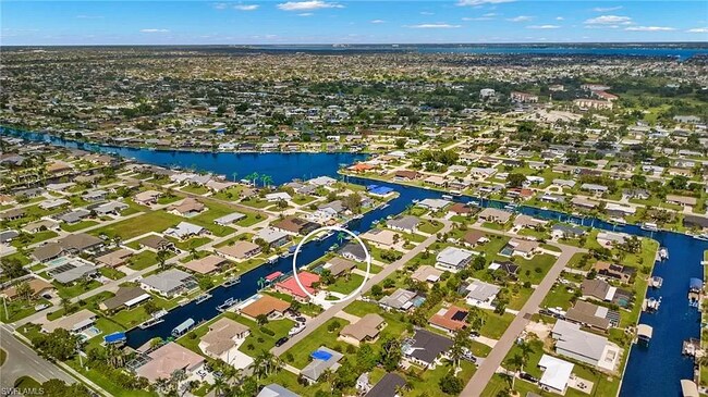 Building Photo - 117 SE 40th Ter