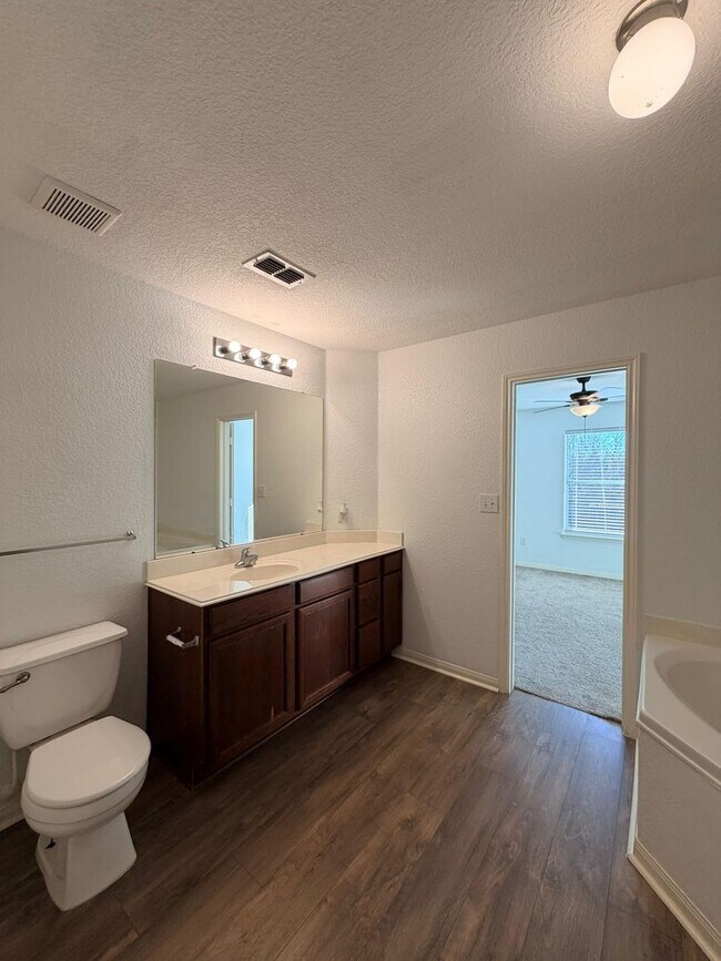 Building Photo - 5651 Forest Canyon