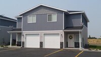 Building Photo - 660 Ruby Cir