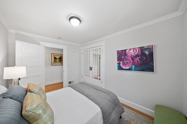 Building Photo - 35 Franciscan Way