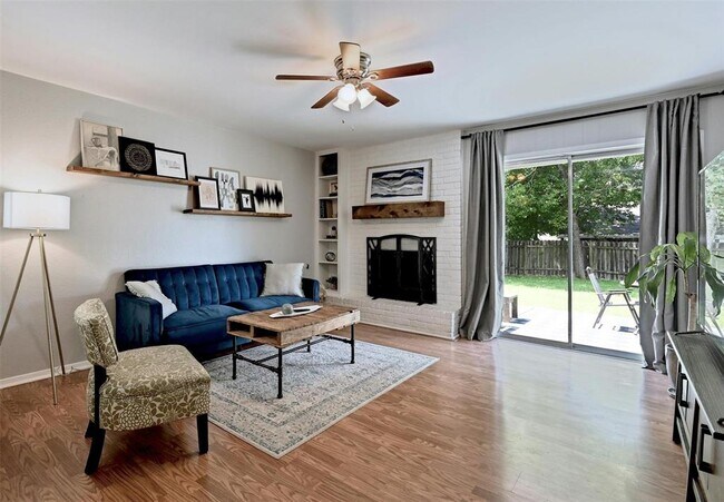 Building Photo - 4613 Cedargrove Dr