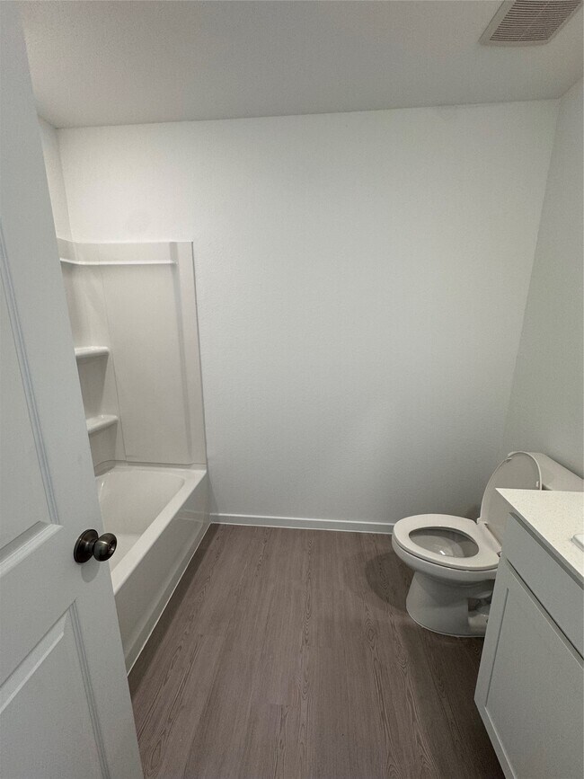 Building Photo - 6123 Sunburst Scarlet St