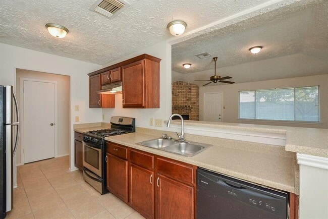 Building Photo - 6206 Bryant Pond Dr