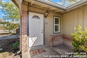 Building Photo - 308 E Cheryl Dr