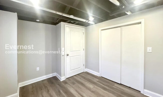 Building Photo - 7624 Nall Ave