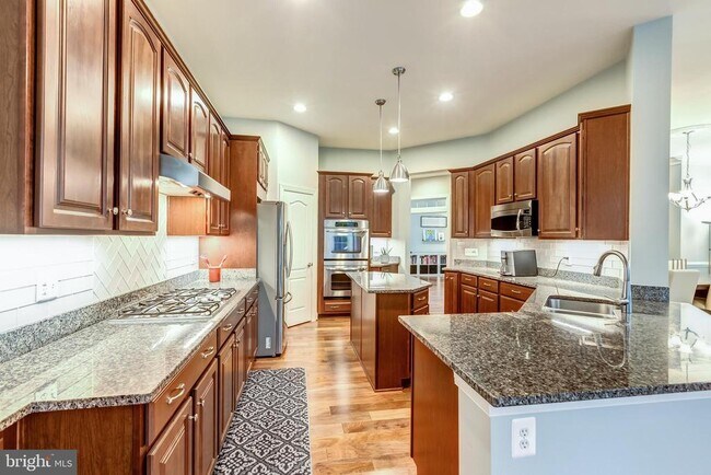 Building Photo - 3873 Billberry Dr