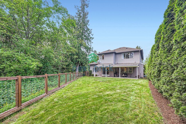 Building Photo - A beautiful 3 bedrooms and 2.5 bathrooms h...